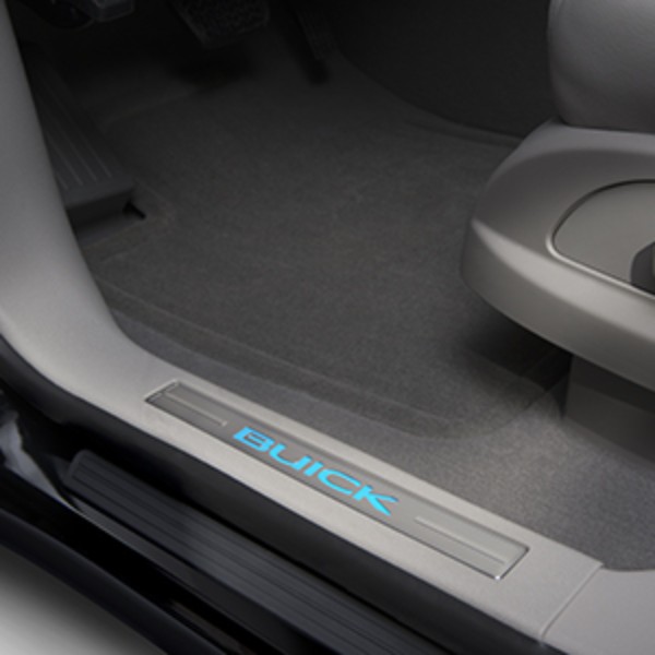 Door Sill Plates, Front GM (23129794)