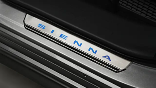 AriaproIIMAGNA Shires 中古ソフトケースシールドストラップ付 Genuine Official Toyota Door Sills, Illuminated part# PT942-08210