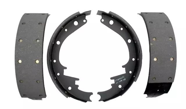Riveted Rear Drum Brake Shoe Set