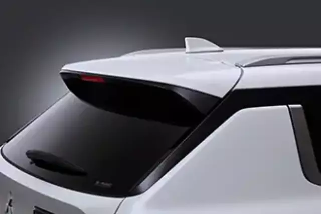 Tailgate Spoiler - White