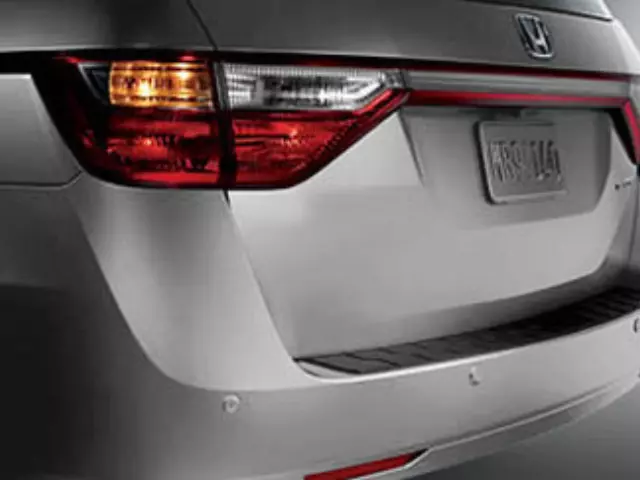 2011-2017 Honda Odyssey - Back-Up System Obstacle Sensors