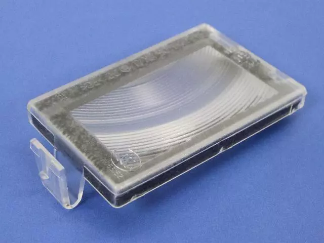 2005-2010 Jeep Grand Cherokee License Lamp Lens, Right 68020954AB