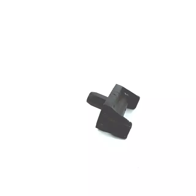 Audi Piece 01E141751A