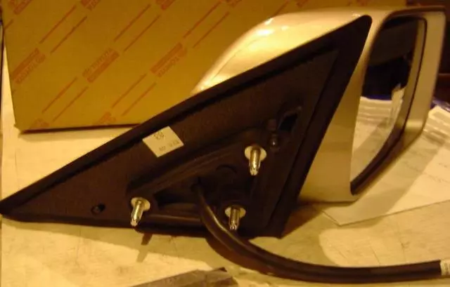 Kool Vue Passenger Side Mirror Glass For Toyota Avalon 2000-2004 – Right, Convex