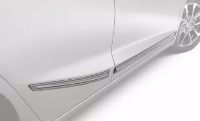 2017-2019 Honda Fit - Body Side Molding - Lunar Silver Metallic