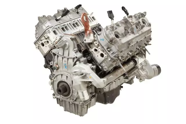 2001 GM 6.6L 8-Cylinder Engine Assembly 97779451 GM | GMPartsDirect.com