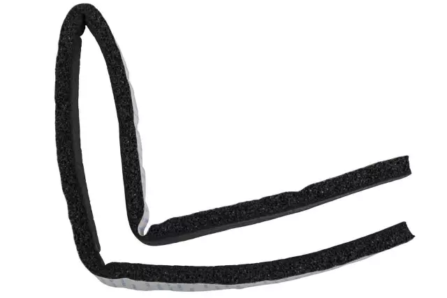 2018-2024 GM - Lower Radiator Air Seal