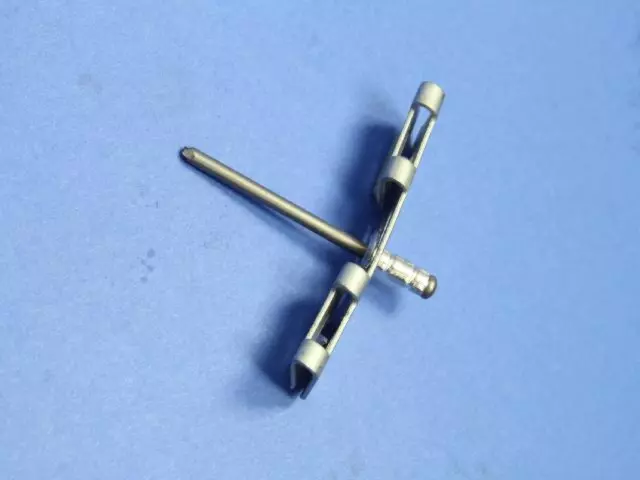 4806225aa - Clip - 2005-2009 Mopar | World Parts Direct
