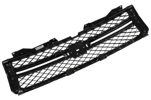 thumbnail interactive-video image 1 of Genuine OEM GM Front Chrome Grille For Chevrolet Silverado 2500 / 3500 – 20966058, No Emblem, Mesh Style 1 of 3