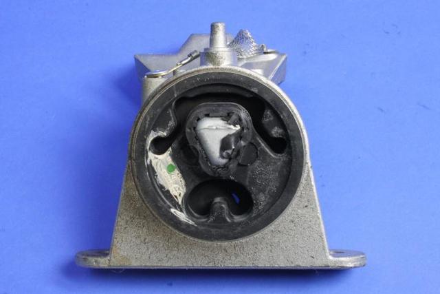 Front R Engine Mount 2004-2008 for Chrysler Pacifica 3.5L 3.8L 4.0