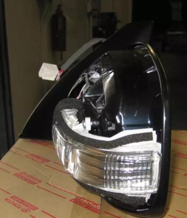 Mirror Assembly Left