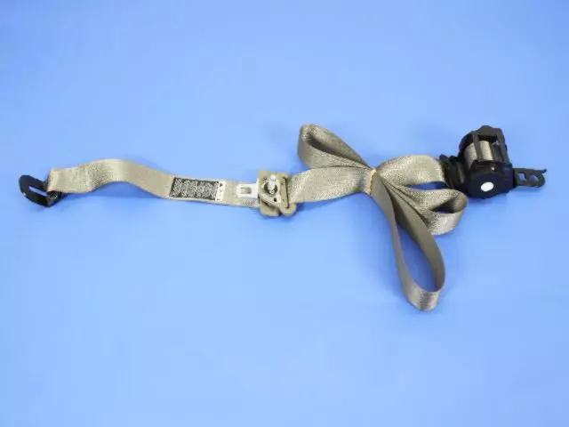 Rear Outer Seat Belt, Left