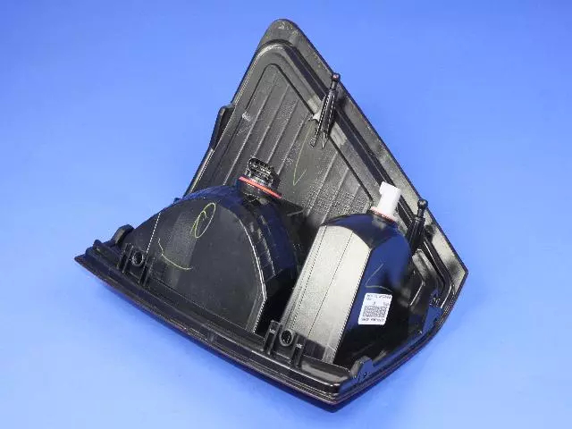 Tail Stop Turn Side Marker Lamp, Left