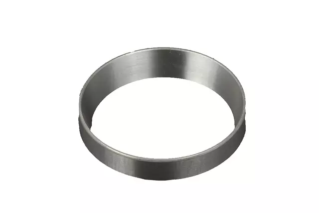 Front Differential Drive Pinion Gear Bearing Cup