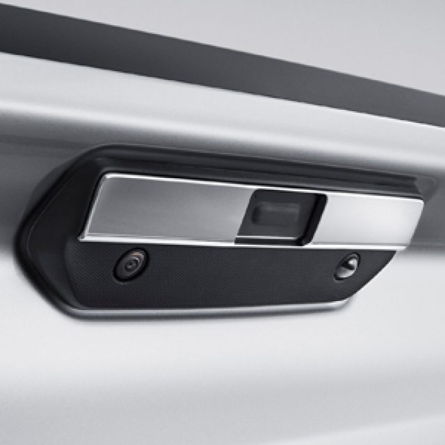 20192020 GM Tailgate Handle, Chrome, Multipro Tailgate 84123317