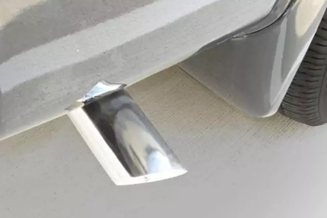 999M6WU00G - : Titan Exhaust Tip for Nissan: TITAN Image