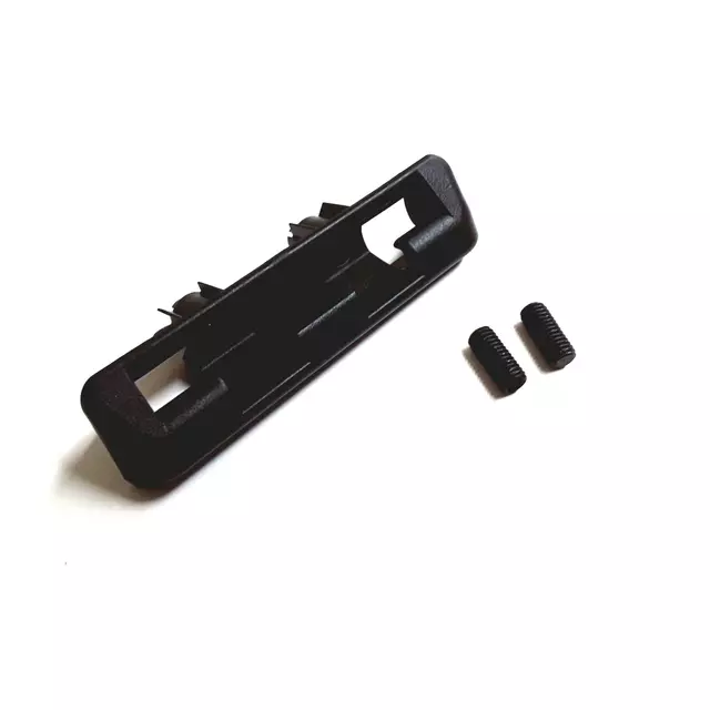 4L0-861-789-4PK - Sunshade Rear Door Hook 2007-2015 Audi Q7 | Audi