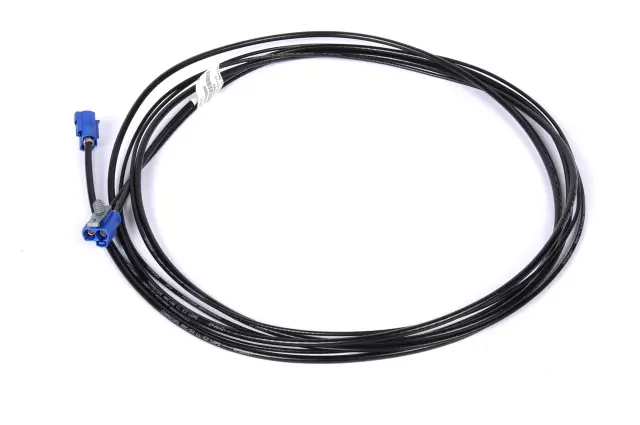 2013-2017 GMC Terrain - Mobile Telephone and GPS Navigation Antenna Cable