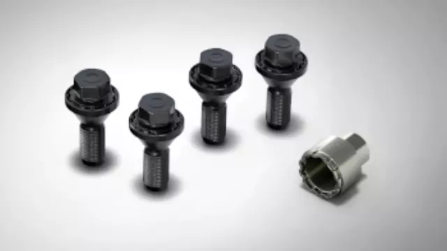 Locking Wheel Bolts - Silver Finish