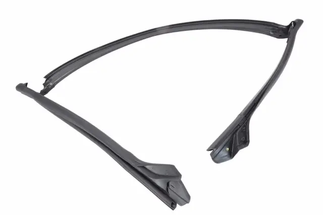 カモミール 84820761 - Windshield Frame Weatherstrip 2020-2026 Chevrolet