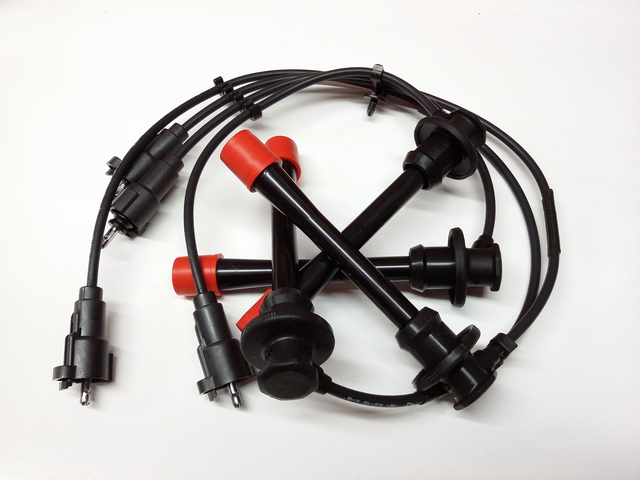 Toyota 90919-22140 Spark Plug Wire Set Toyota 90919-22140 Spark Plug Wire Set