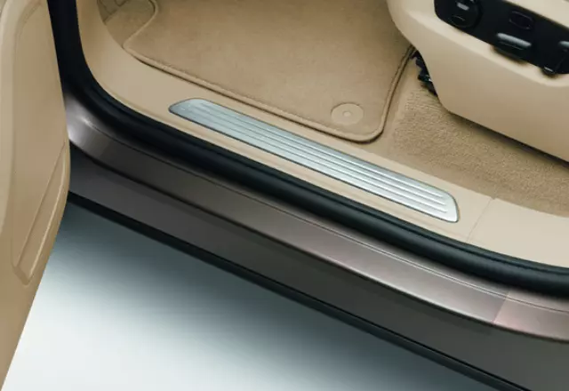 Door Sill Protection Film - Clear - Volkswagen (7P0-071-310-A-908)