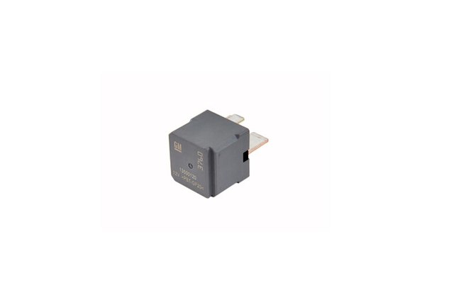 2011-2022 GM Gray Multi-Purpose Relay 13500120 | GMPartsDirect.com