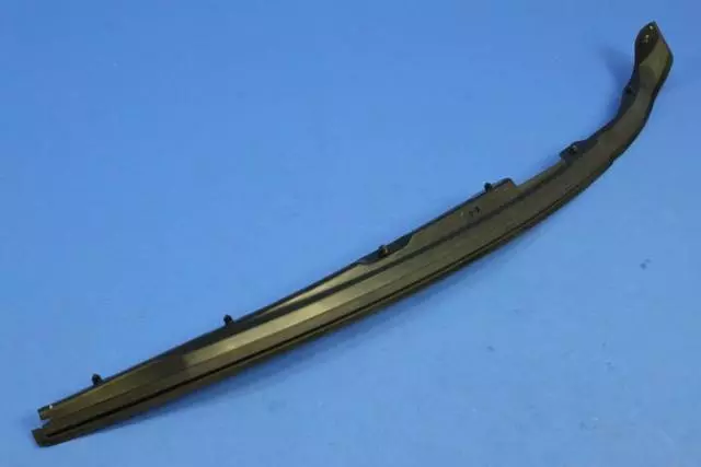 C Pillar Lower Weatherstrip, Right