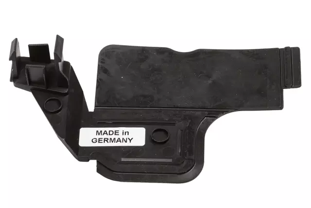 Passenger Side Upper Radiator Air Baffle