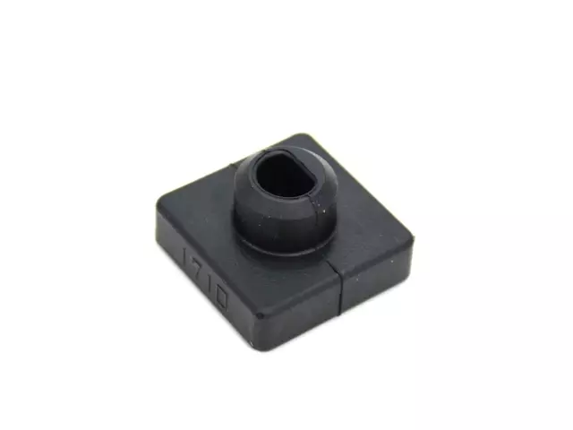 RADIATOR - ISOLATOR 68050200AA