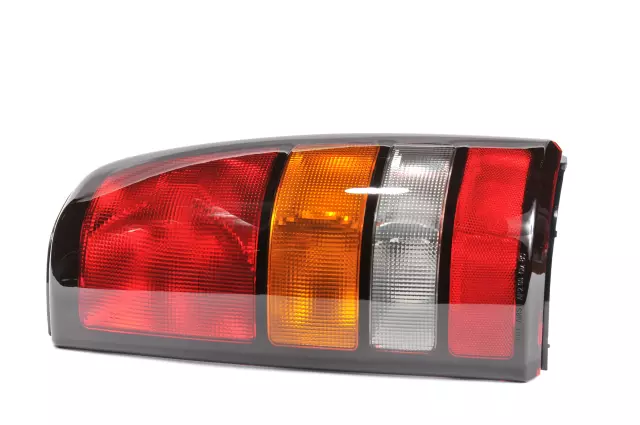 2004-2007 GMC - Combo Lamp Assembly