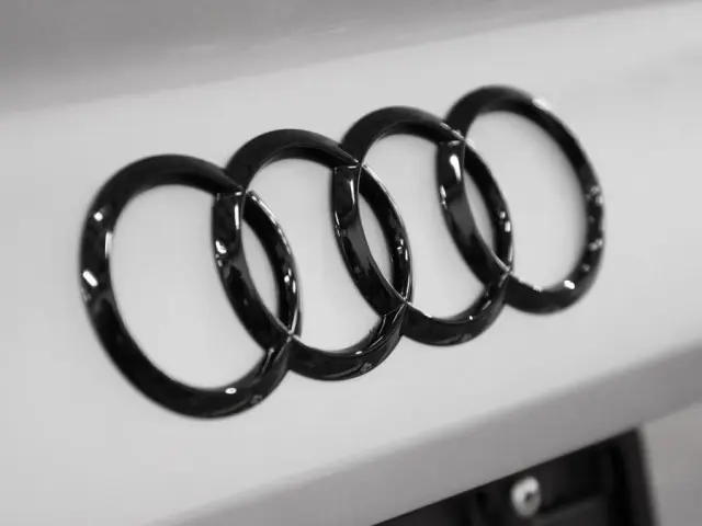 2022-2025 Audi Black Rings ZAW-071-010-AQ-DSP | OEM Parts Online