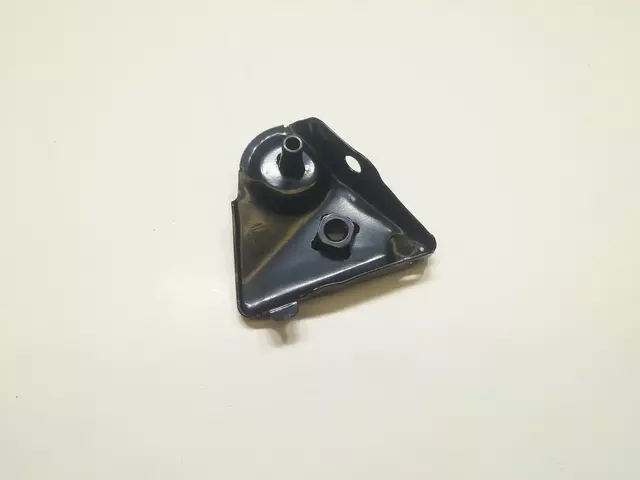 Bumper Cover Side Bracket