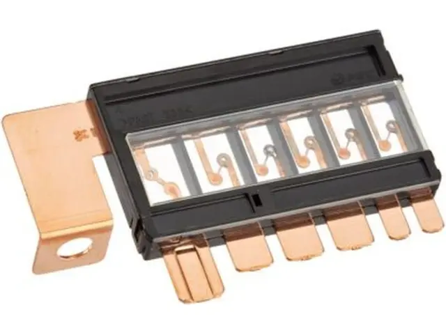 EDS 38233-TA0-A01 38233TA0A01 Maxi Multi Block E Fuselink