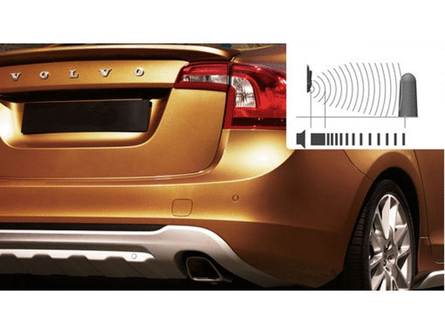 2014-2018 Volvo Valance Panel