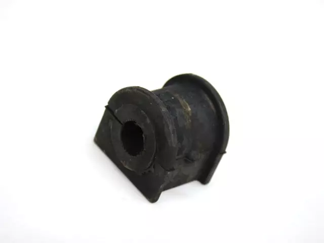 STABILIZER BAR - BUSHING 52060012AC