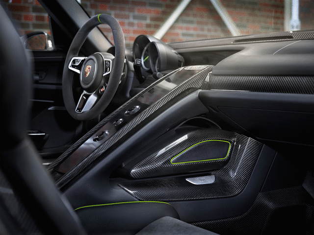 2015 Porsche 918 Spyder - Spyder Stowage Set (2-Piece)