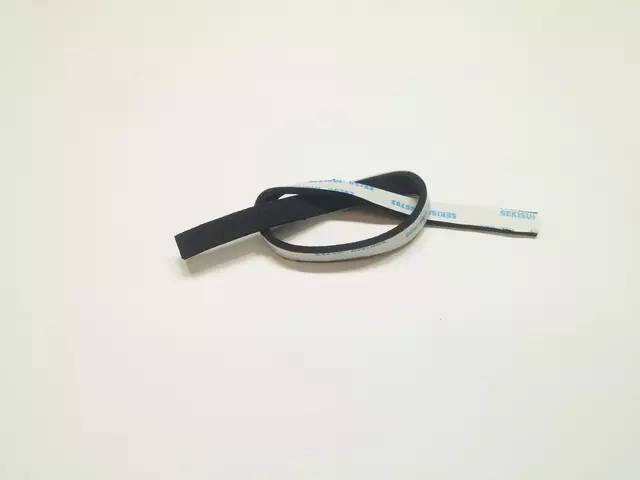 2015-2019 Subaru Legacy - Rear Molding Protector