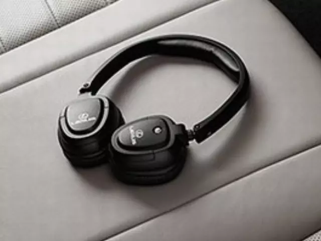 雄貴2 2016-2021 Lexus Wireless Headphone, Dual Channel, Fold Flat
