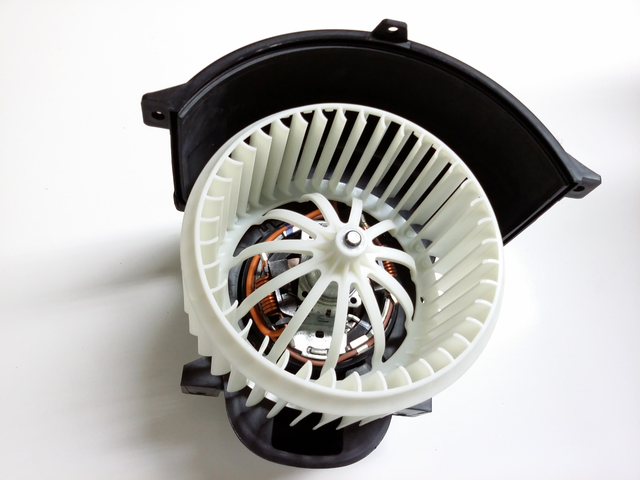 Volkswagen Vento Ac Blower Motor 2004-2010 Volkswagen Touareg Blower Motor 7L0-820-021-Q | VW Parts Vortex