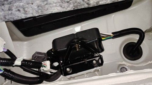 PK960 08B03 Sienna Tow Hitch Converter Accessory 2021 2023 Toyota 