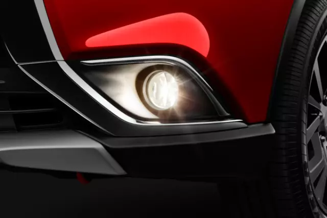 Fog Lights, Outlander, Halogen