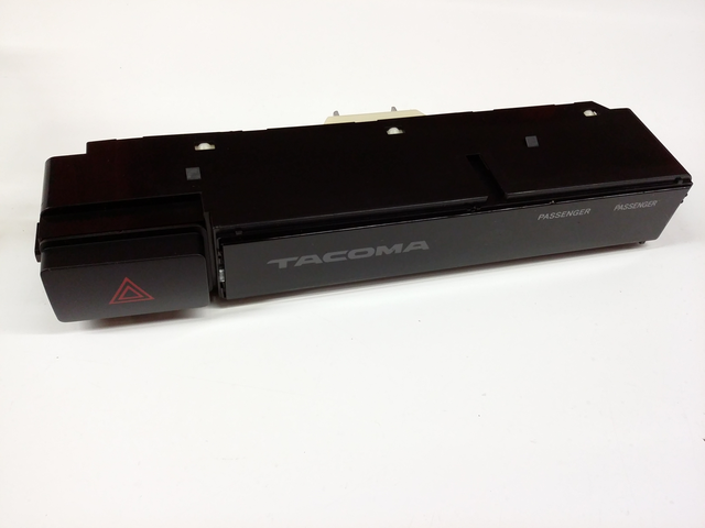 Toyota 84332-04110 Hazard Warning Signal Switch Assembly Toyota 84332-04110 Hazard Warning Signal Switch Assembly