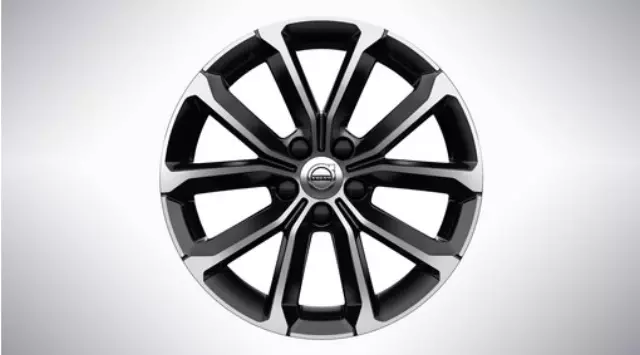 2019 Volvo 17-Inch 5-V Spoke Black Diamond Cut Alloy 31471310