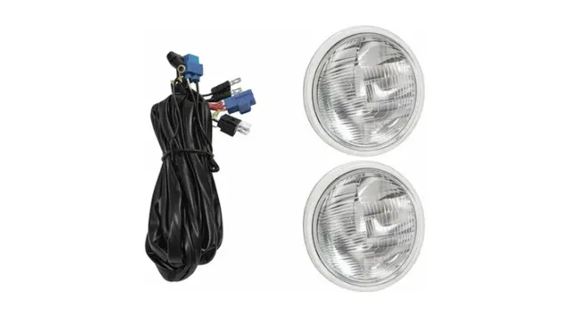 81110-60P70 - Genuine Toyota FJ & BJ Land Cruiser Halogen Headlamp