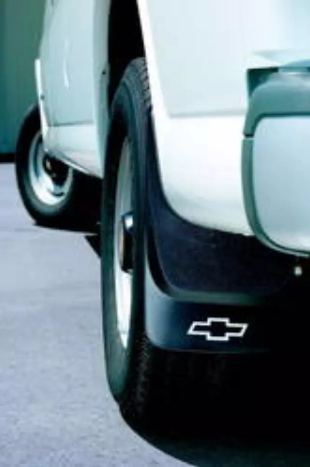 小物 hm 1999-2019 Chevrolet Mud Guard Package 19213393 | GM Parts Center