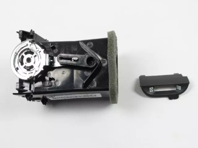 Air Conditioning & Heater Outlet, Left