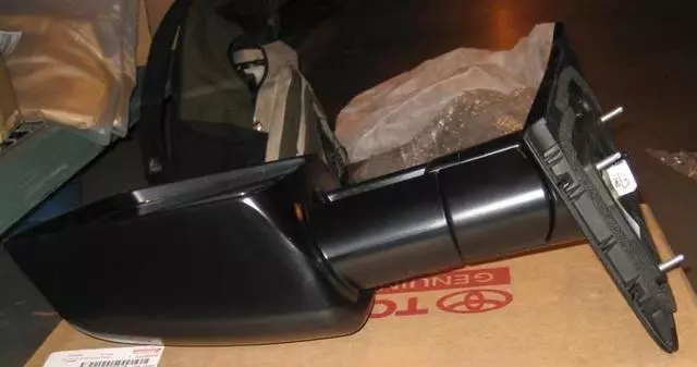 2010-2013 Toyota Tundra 2010-2013 Toyota Tundra - Mirror