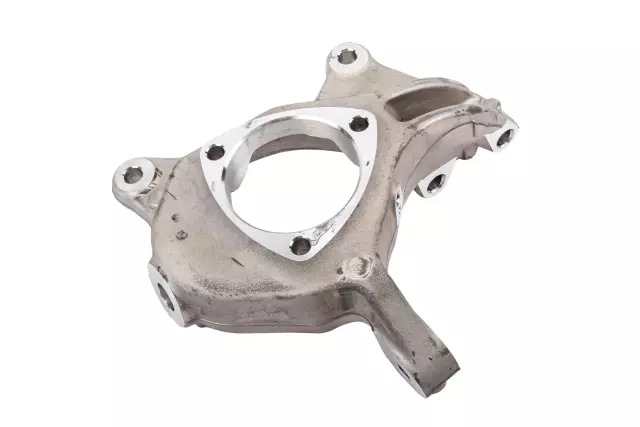 25796982 - Driver Side Steering Knuckle 2007-2017 GM | GM