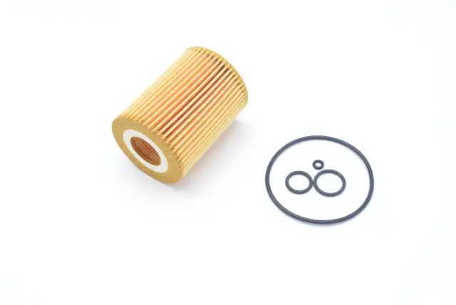 1BP00479AA - Engine: Engine Oil Filter for Dodge: Sprinter 2500, Sprinter 3500 | Jeep: Grand Cherokee | Mercedes-Benz: E320, E350, GL320, GL350, GLS350d, ML320, ML350, R320, R350, S350, Sprinter 2500, Sprinter 3500, Sprinter 3500XD Image